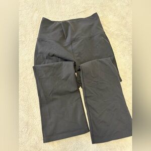 Straight Leg Women's Pants in Black